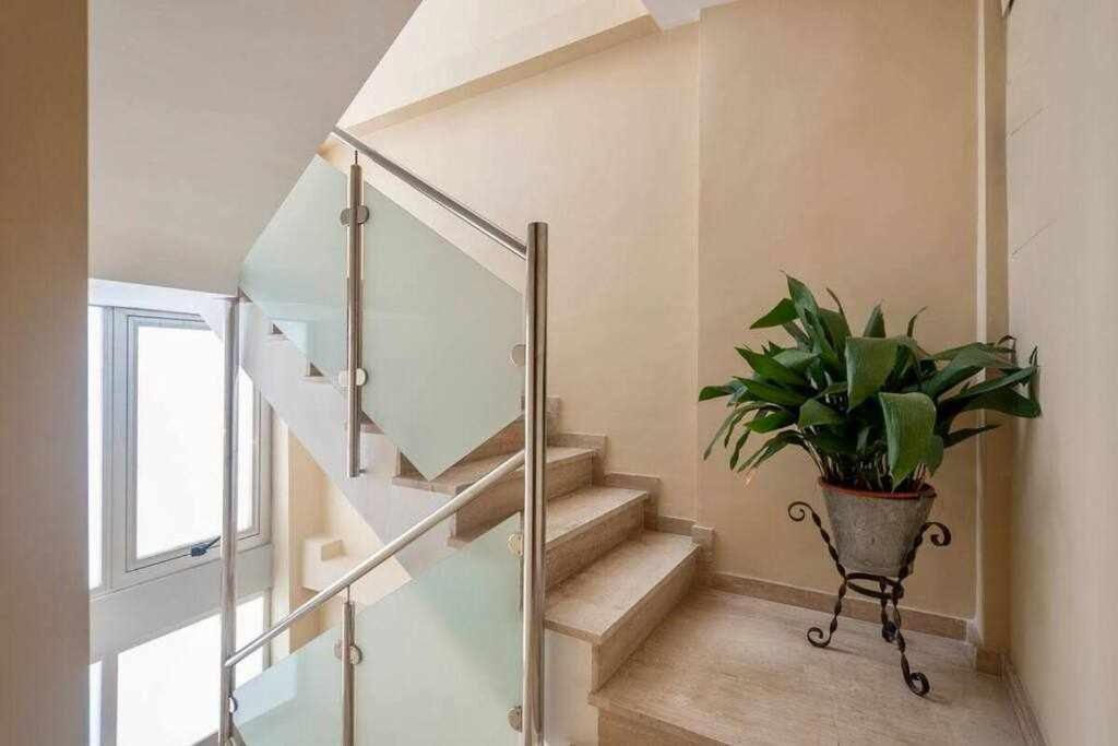 Ferienwohnung Luxe Haven In Granada Exterior foto